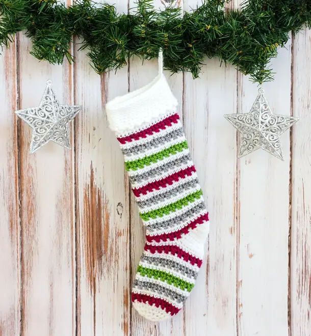 crochet-christmas-stocking-pattern-free