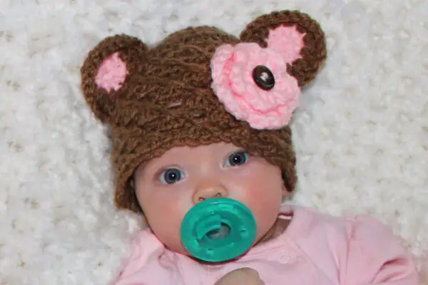 crochet-baby-bear-hat-pattern