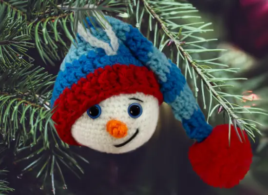 crochet-snowman-ornament-pattern