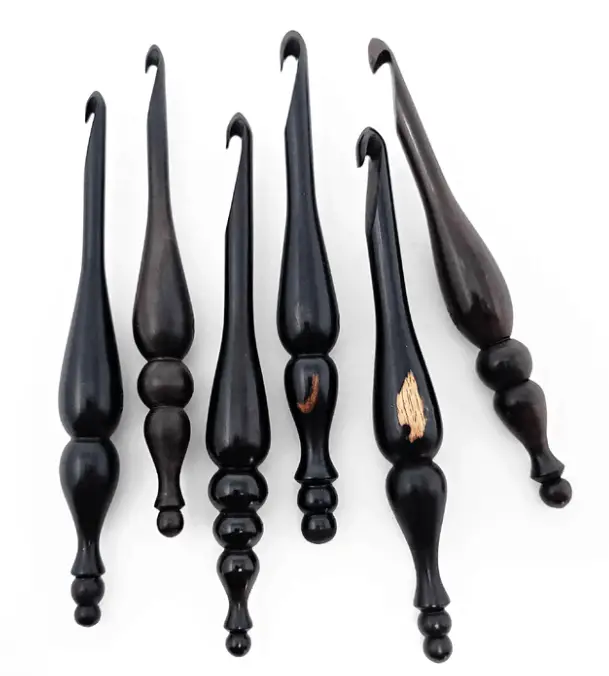 furls-crochet-hooks-blackwood