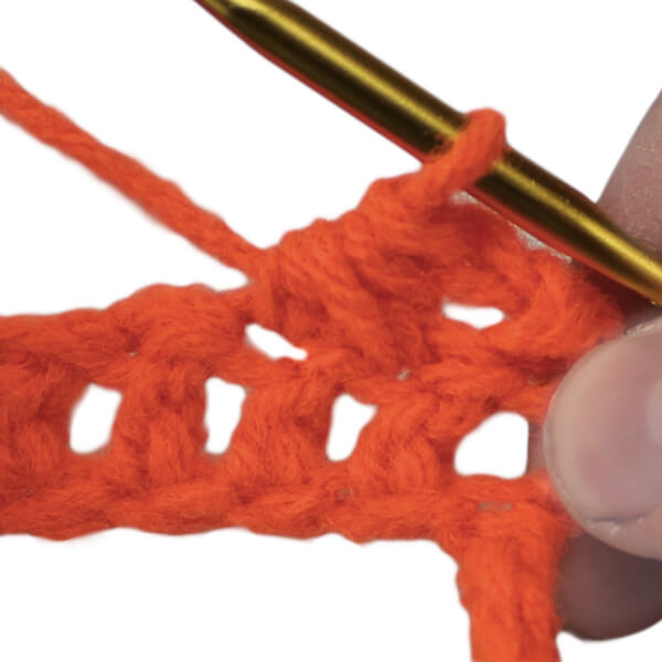 half-double-crochet-decrease-stitch-lesson